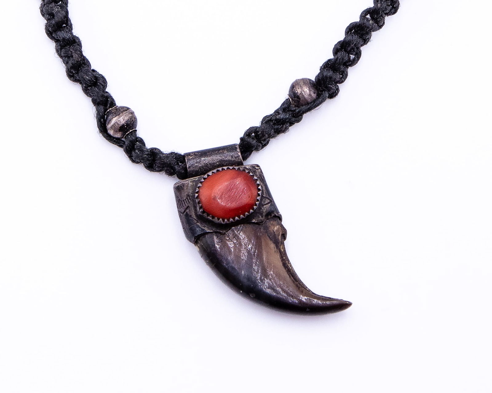 Signed WED Star Coral Sterling Horsehair Wolf/Bear Claw Necklace (1 of 7)