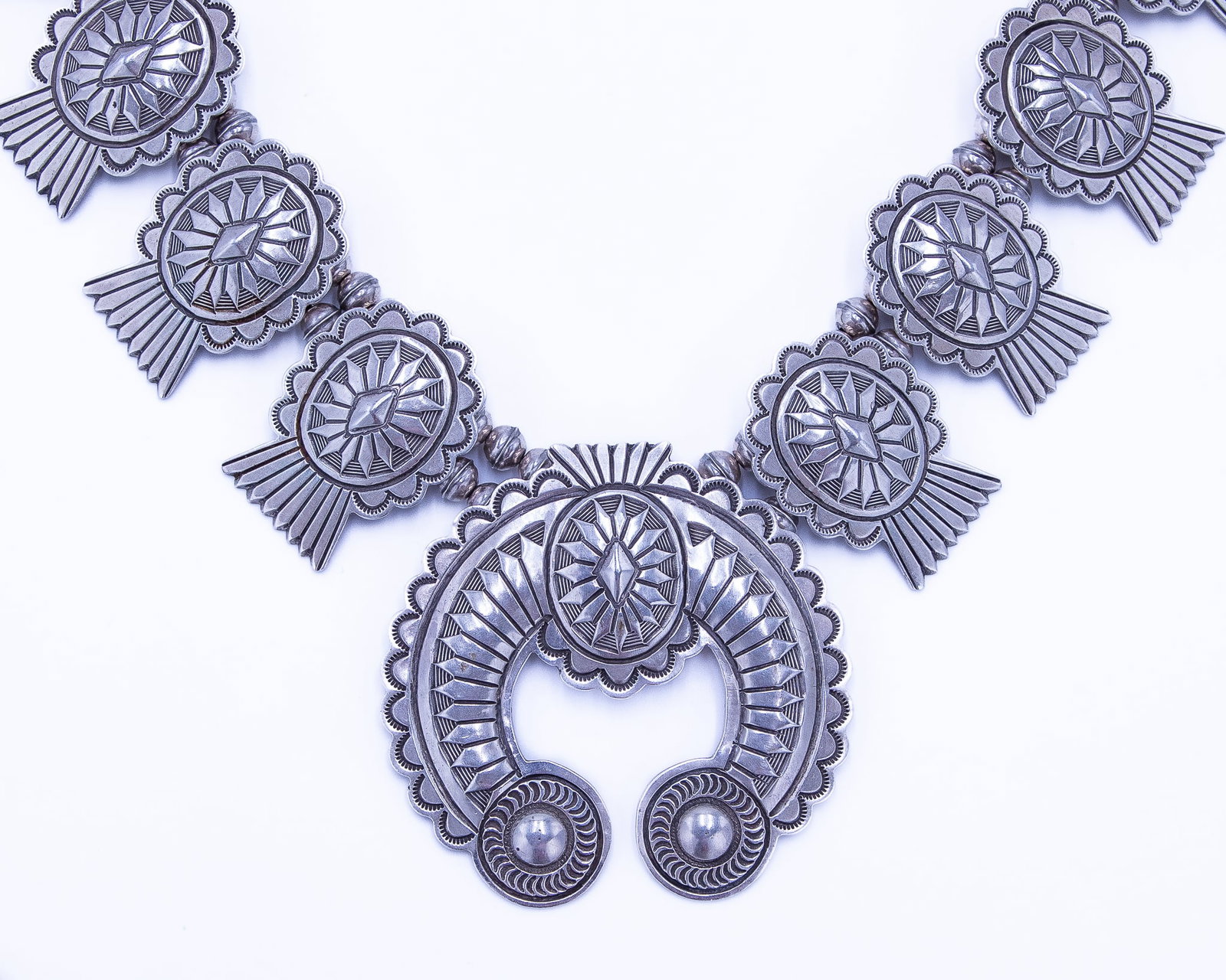 Carson Blackgoat Sterling Squash Blossom Necklace: Carson Blackgoat Sterling Squash Blossom Necklace 220g