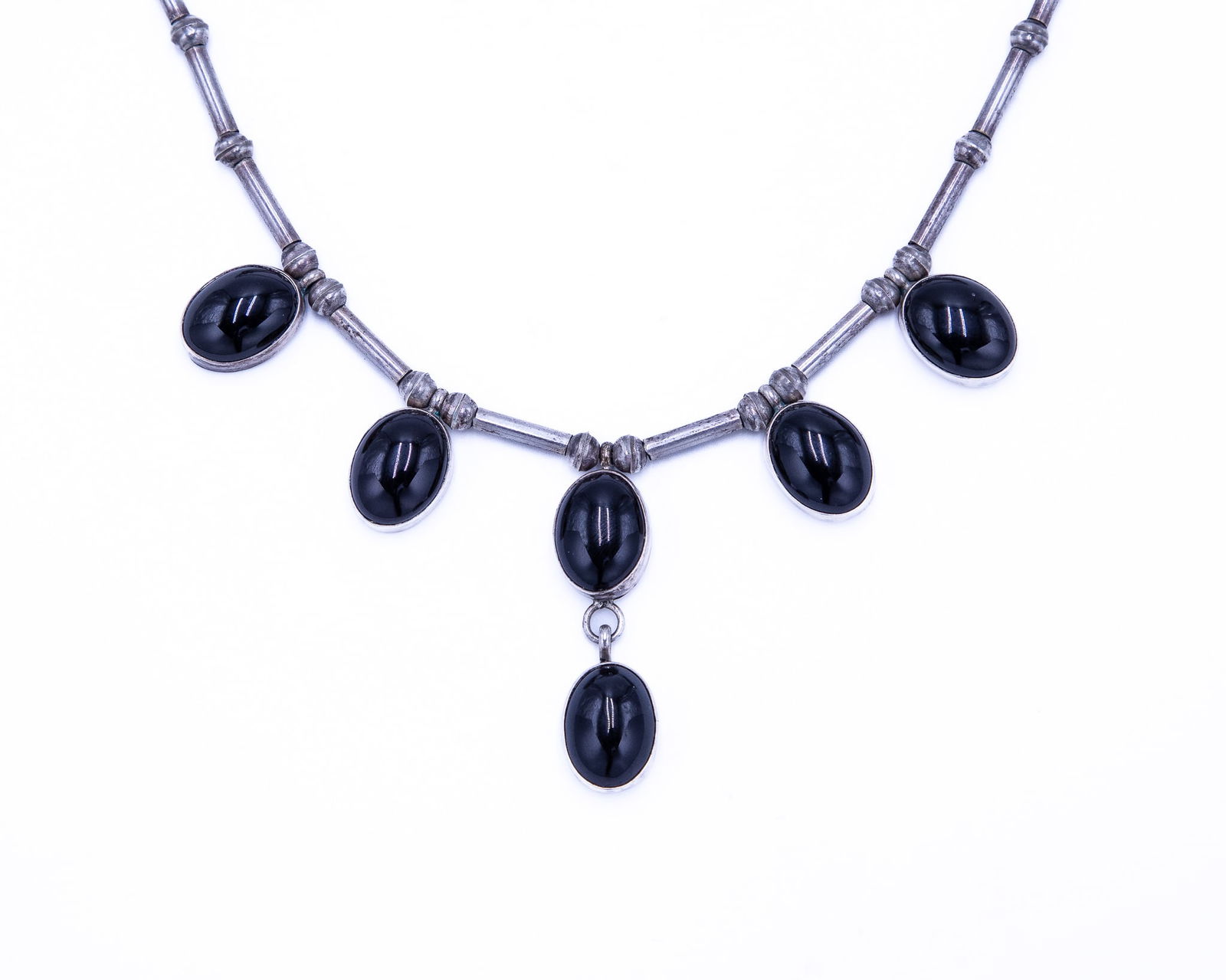 Signed LW Navajo Onyx Sterling Hollow Beaded Necklace (1 of 6)