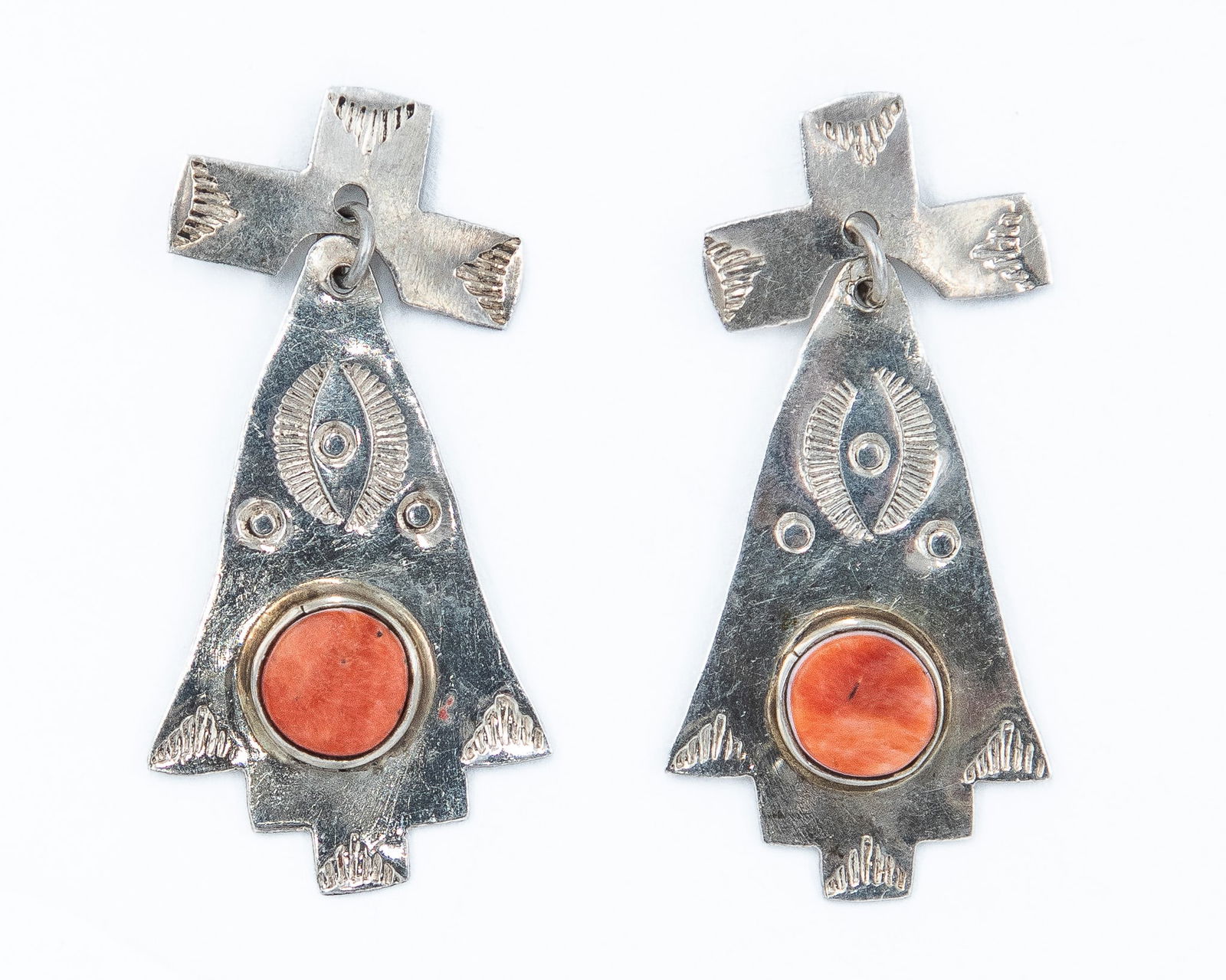 Navajo Coral Sterling Arrow Head Dangle Earrings (1 of 4)