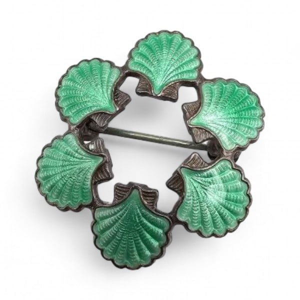 Denmark Volmer Bahners Green Seashell Circle Brooch 4.7 G (1 of 3)