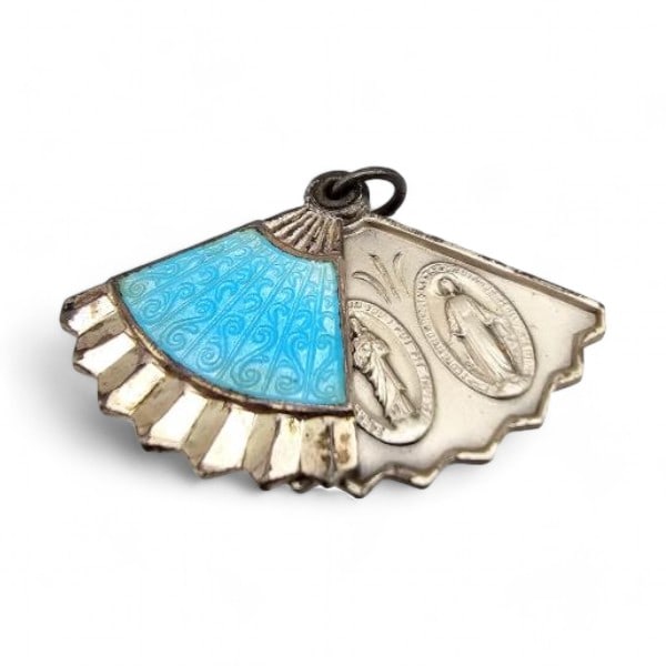 Vintage Enamel Sterling Silver Religious Fan Pendant 4.8 G: Vintage Enamel Sterling Silver Religious Fan Pendant 4.8 G