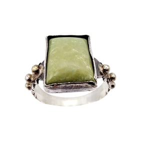 Running Bear Vintage Sterling Ring Sz 9 5g