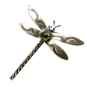 Vintage Navajo Signed 'AP' Sterling Peridot Handstamped Dragonfly Brooch 4.1g