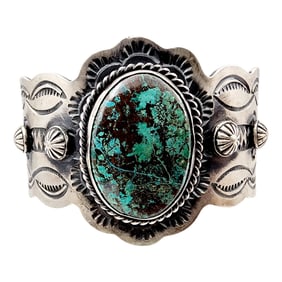 Amazing Chimney Butte Turquoise Stamped Cuff Bracelet 75g