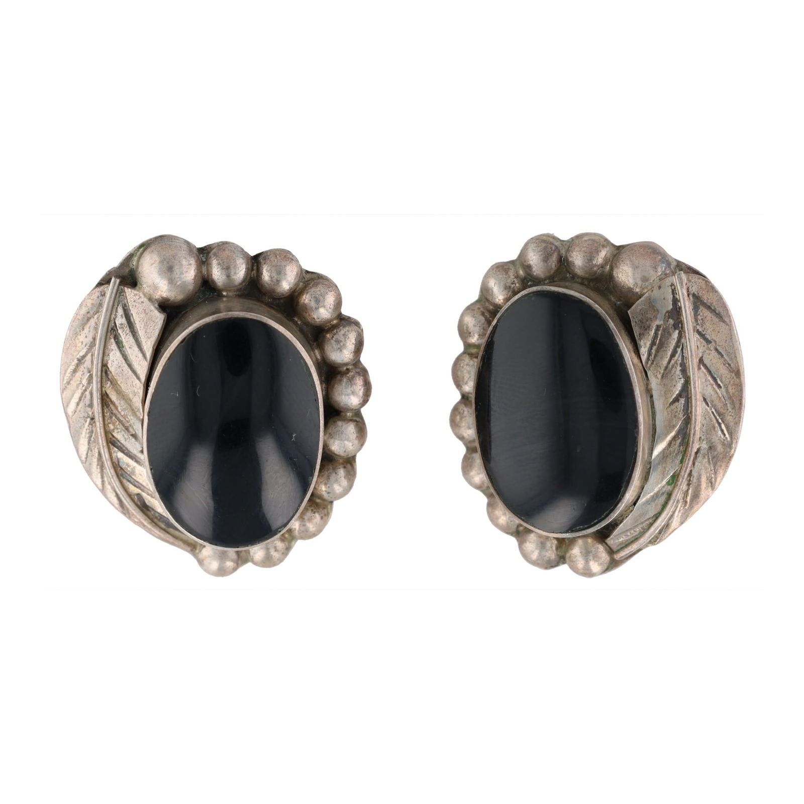 TC-84 Taxco Mexico Onyx Sterling Leaf Overlay Earrings (1 of 4)