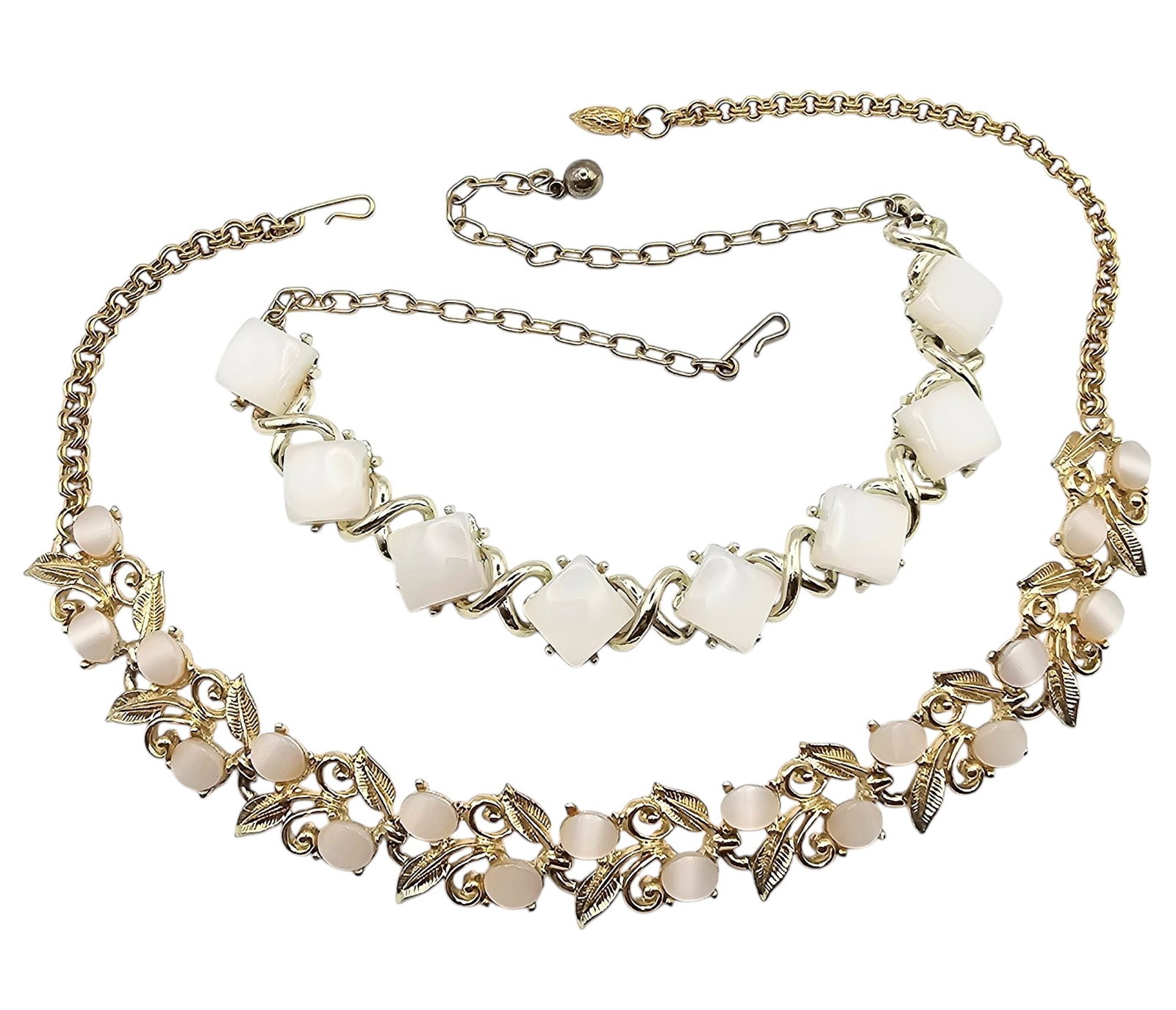 Vintage Lot 2 White Thermoset Lucite Gold Tone Necklaces: Vintage Lot 2 White Thermoset/Lucite Gold Tone Necklaces