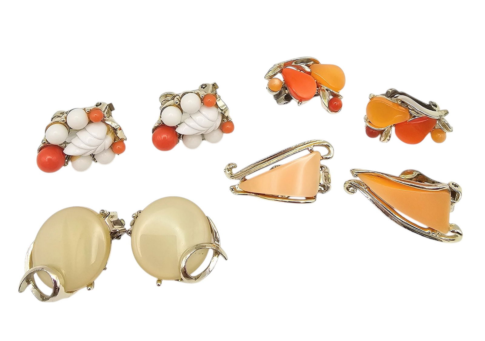 Coro Star Vintage Lot 4 Orange White Thermoset/Lucite Earrings: Coro Star Vintage Orange White Thermoset/Lucite Earrings