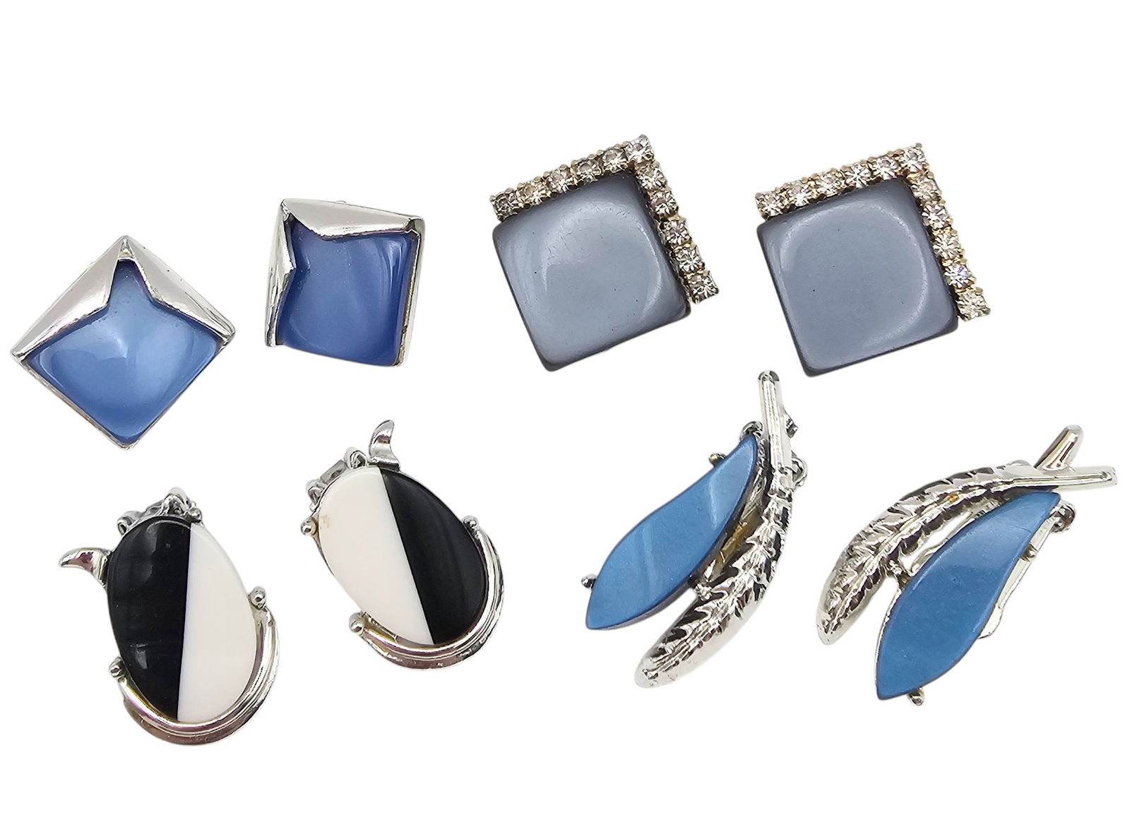 Coro Charel Vintage Lot 4 Blue Thermoset/Lucite Earrings: Coro Charel Vintage Thermoset/Lucite Blue Earrings