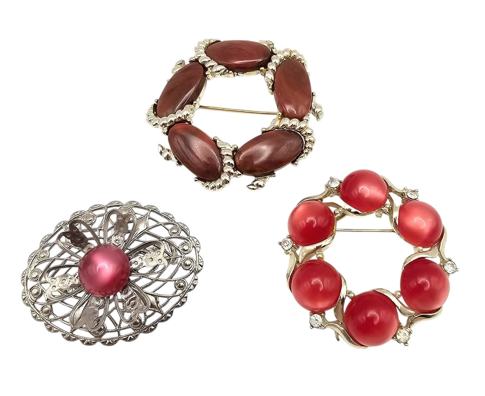 Kramer Vintage Lot 3 Red Brown Thermoset/Lucite Brooches: Kramer Vintage Lot 3 ared Brown Thermoset/Lucite Brooches