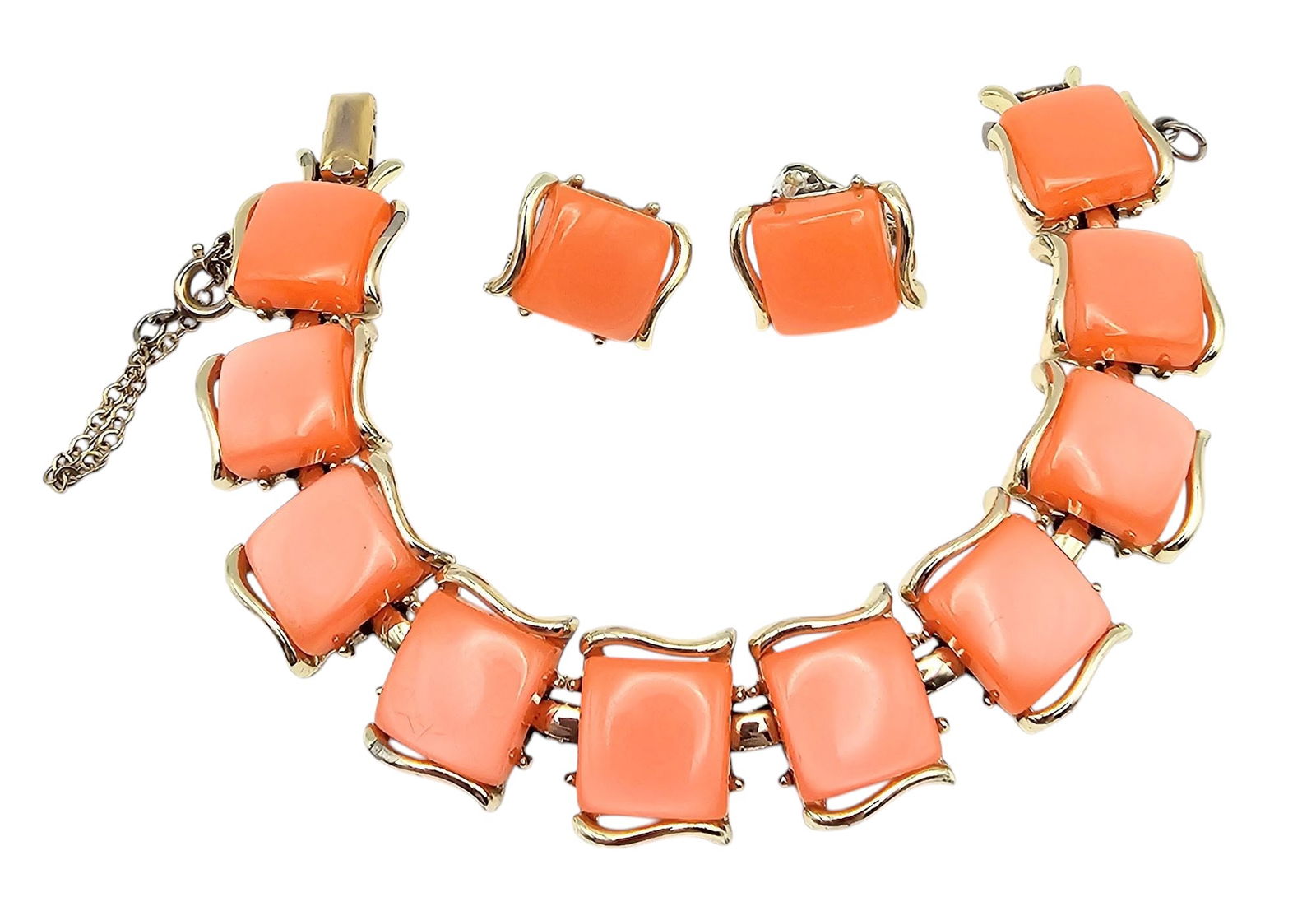 Pegasus Coro 1960's Peach Moonglow Thermoset Silver Tone Bracelet Earrings Set: Pegasus Coro 1960's Peach Moonglow Thermoset Silver Tone Bracelet Earrings Set