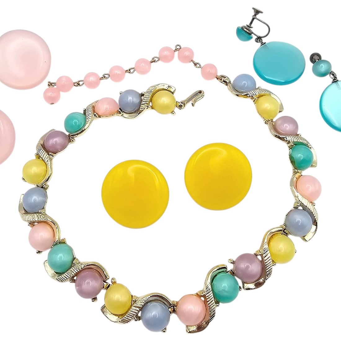 Vintage Pastel Lot Moonglow Lucite Bead Necklace Earrings Set: Vintage Pastel Lot Moonglow Lucite Earrings Necklace