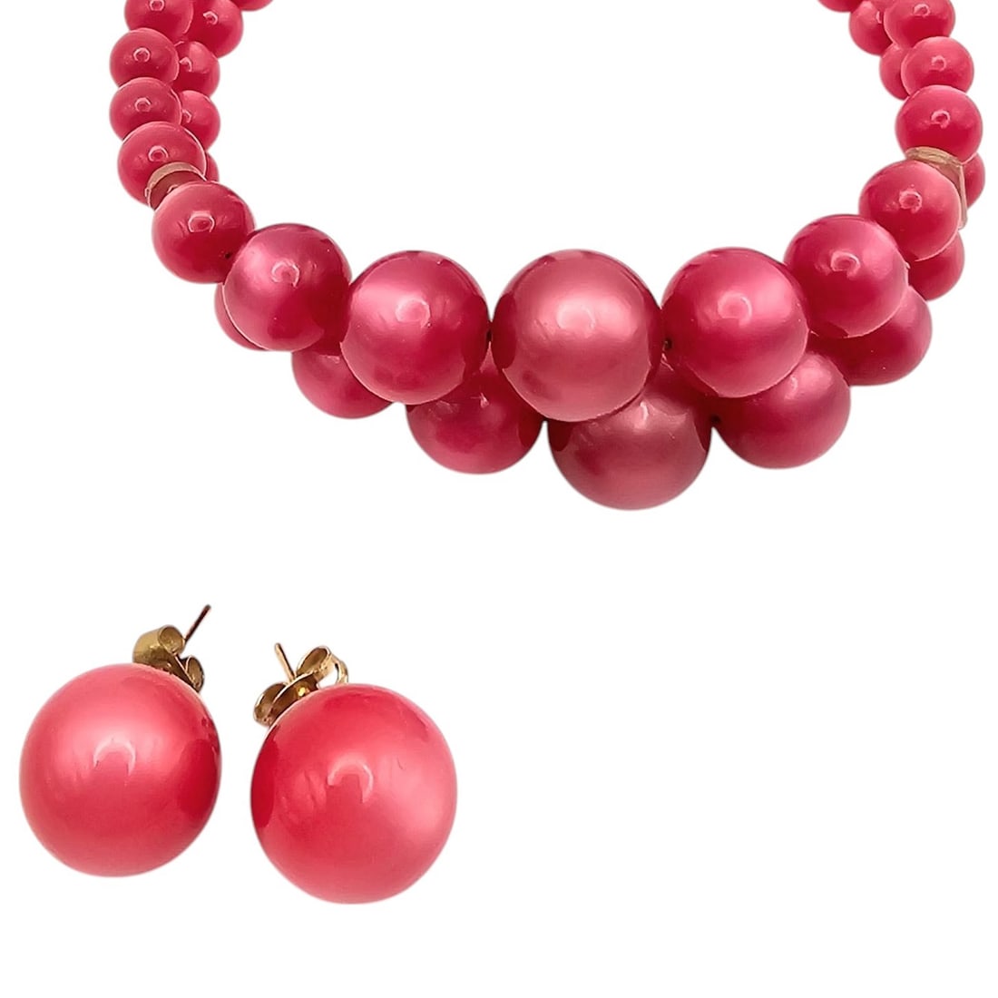 Vintage Magenta Moonglow Lucite Bead Bracelet Earrings Set: Vintage Magenta Moonglow Lucite Bead Bracelet Earrings Set