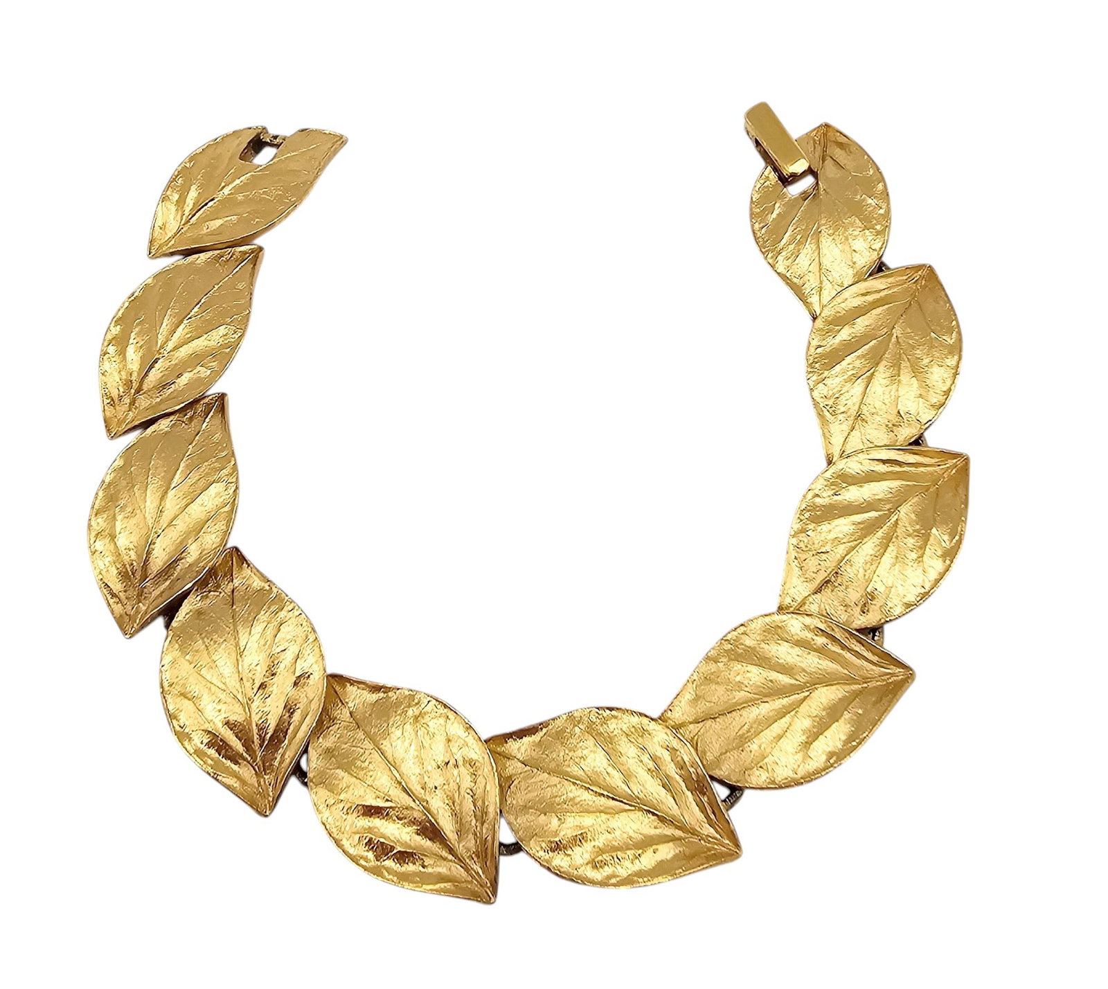 Crown Trifari Vintage Gold Tone Leaf Link Bracelet: Crown Trifari Vintage Gold Tone Leaf Link Bracelet
