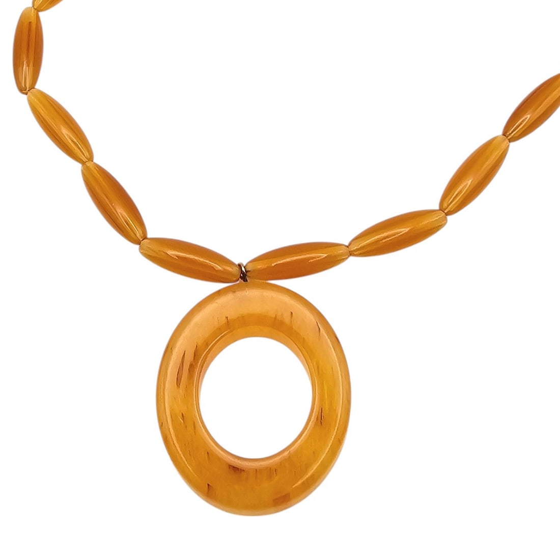 Trifari Vintage Plastic Orange Necklace: Trifari Vintage Plastic Orange Necklace