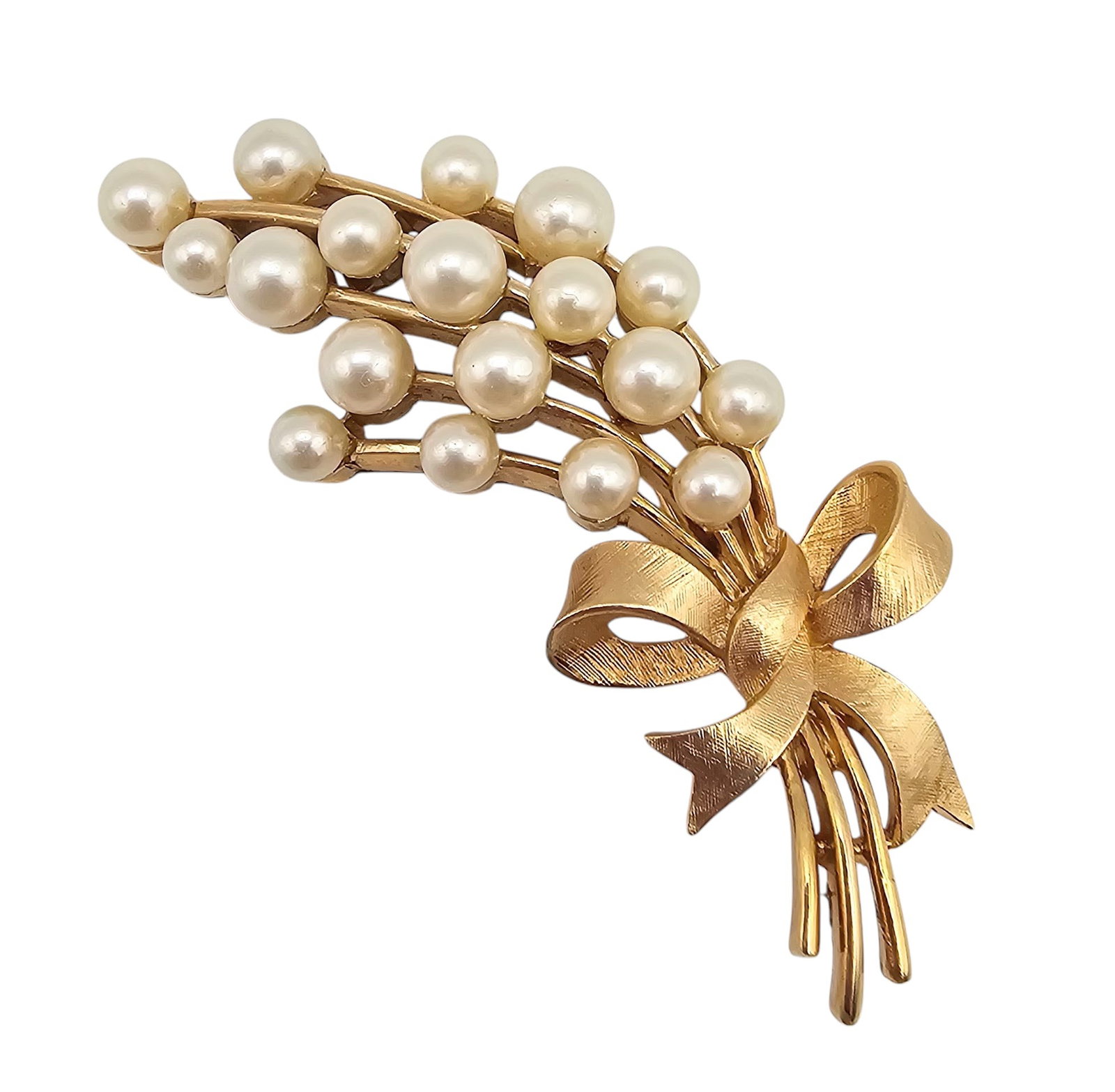 Crown Trifari Vintage Faux Pearl Gold Tone Flower Bouquet Brooch: Crown Trifari Vintage Faux Pearl Gold Tone Flower Bouquet Brooch