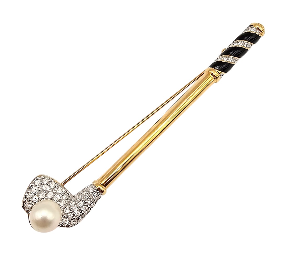 Swarovski Crystal Pearl Enamel Gold Tone Golf Club Brooch: Swarovski Crystal pearl Enamel Gold Tone Golf Club Brooch
