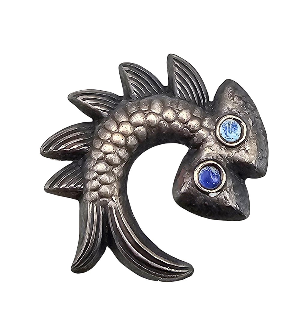 Sterling Silver Fish Brooch 3.5 G (1 of 3)
