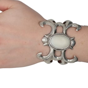 Vintage Sterling Navajo Mother of Pearl Sandcast Cuff Bracelet