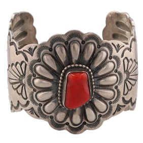 Ray Delgarito Sterling Navajo Running Bear Shop Coral Cuff Bracelet