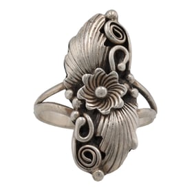 Rose Castillo Navajo Sterling Blossom Ring Sz 6.5