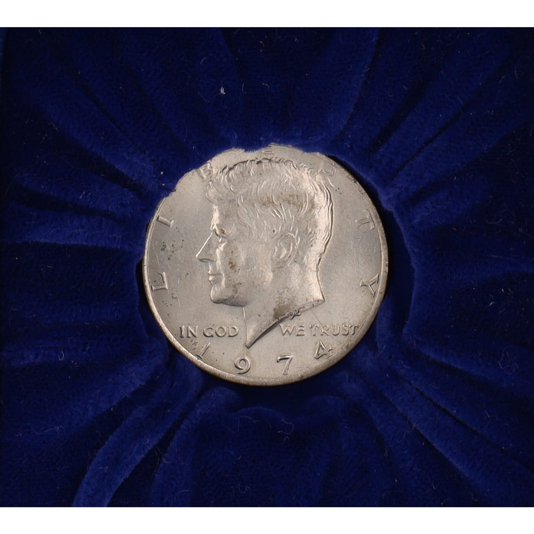 1974 Liberty Half Dollar in Original Halcyon Days Enamel Box 11.22g (1 of 8)