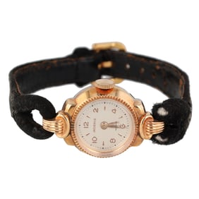 Rose Gold Plated Moeris Swiss Women's Watch with Original Velvet Strap, Gorgeous!