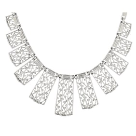 Sarah Coventry 1962 "Lady of Spain" Silver Tone Bib Necklace