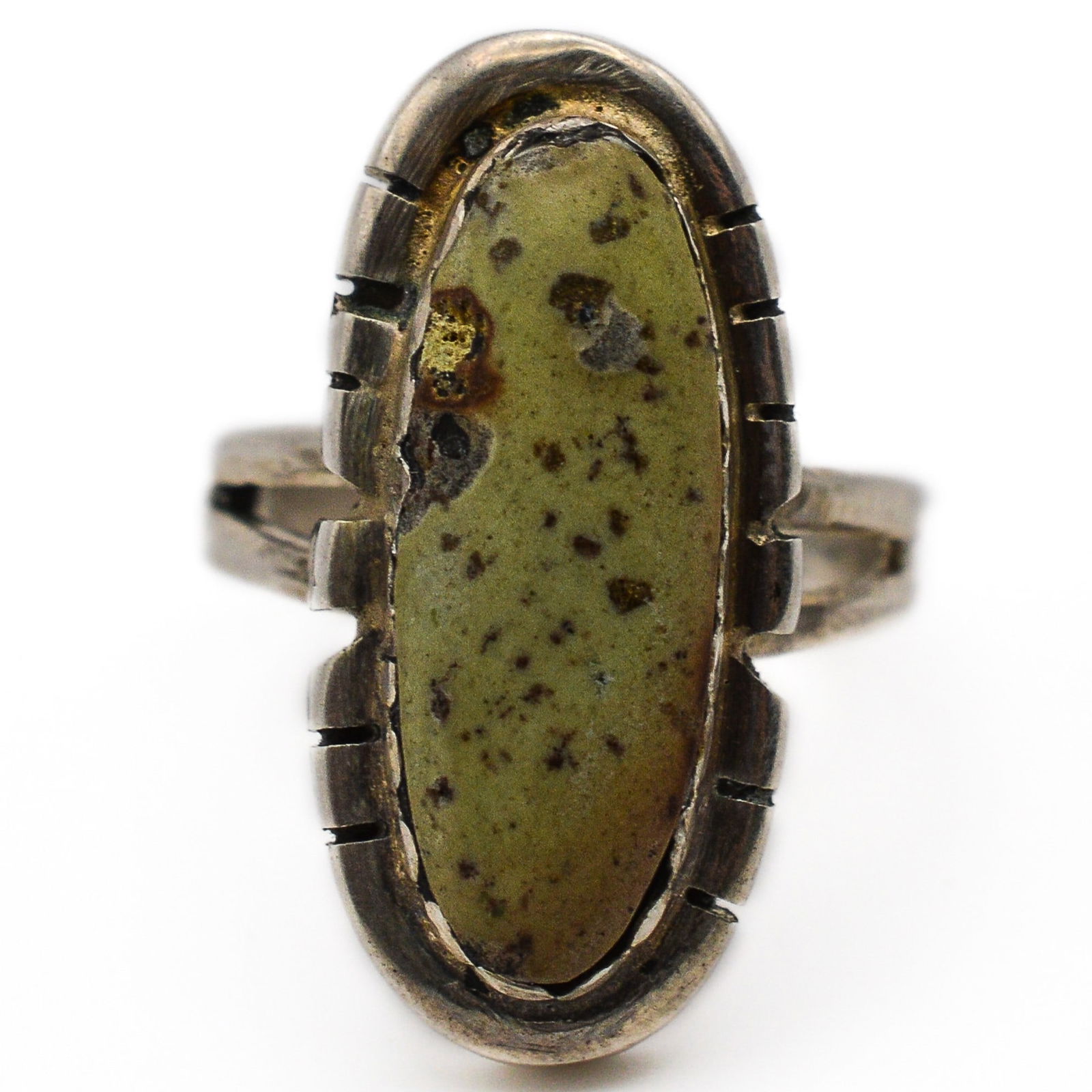 Navajo Sterling Lemon Chrysoprase Ring Sz. 6.75 (1 of 6)