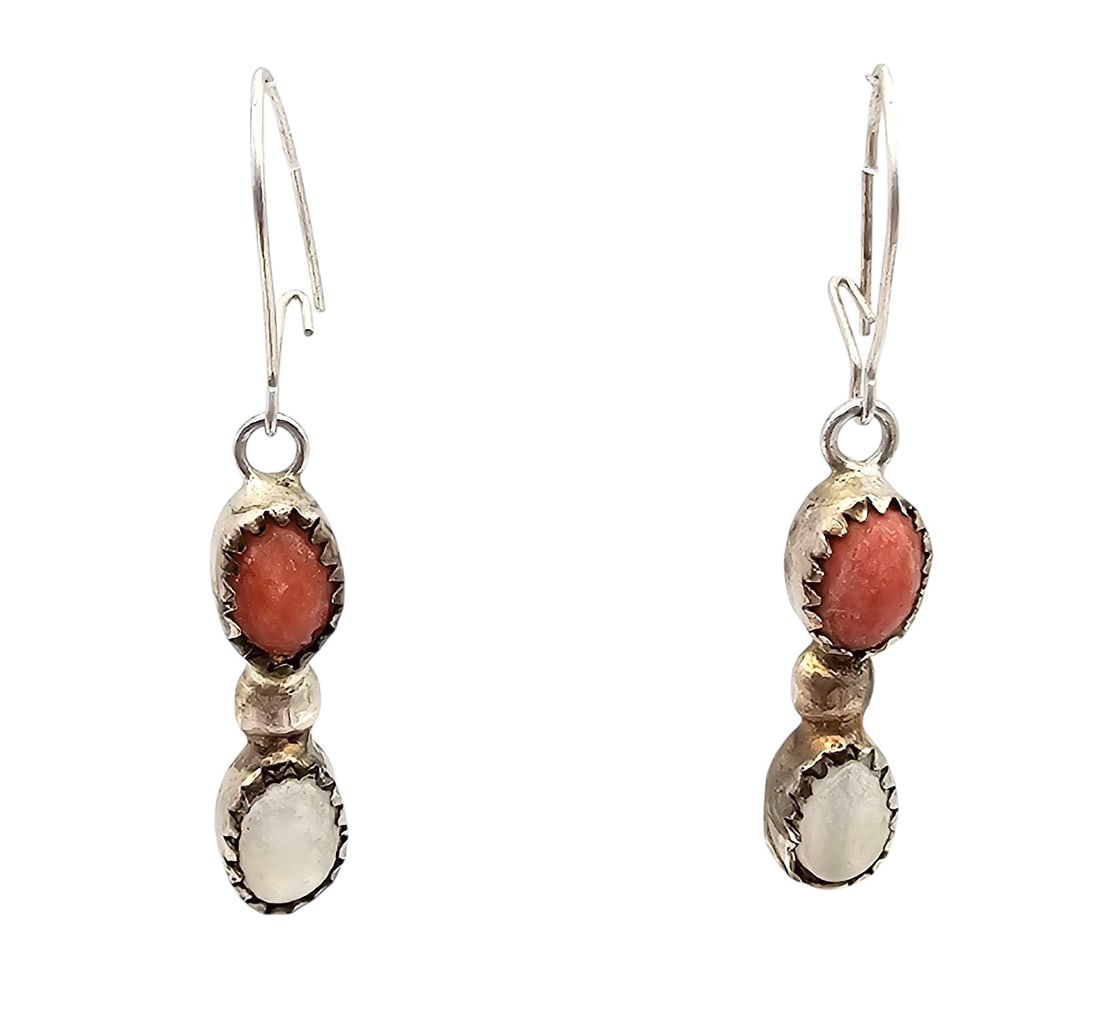 Navajo Mother Of Pearl Coral Sterling Silver Drop Dangle Earrings 2.6 G (1 of 4)