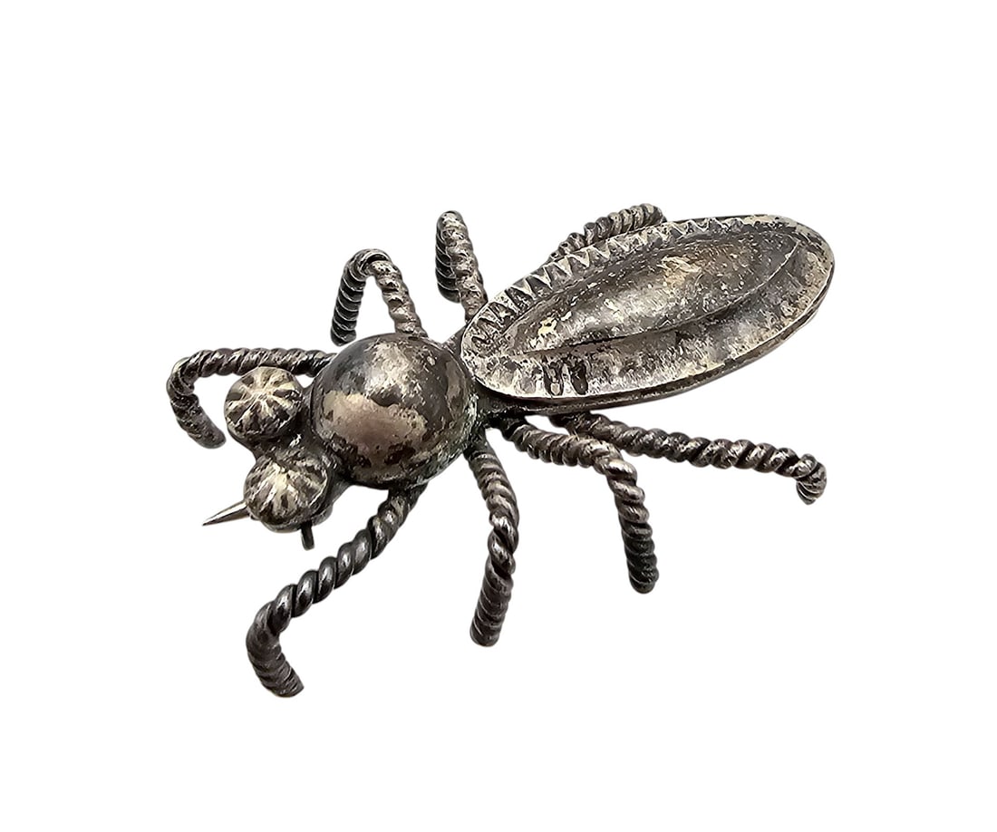 Southwestern Sterling Silver Spider Brooch (1 of 4)