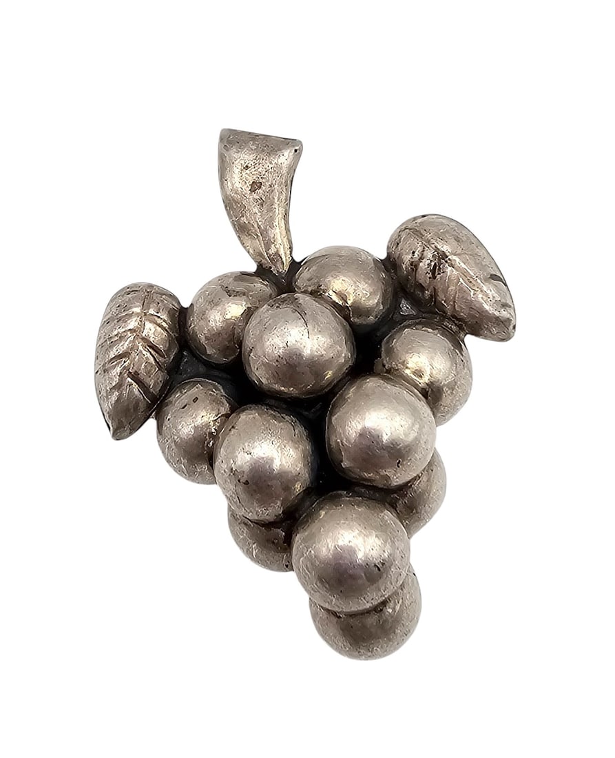 Mexico Sterling Silver Hollow Form Grape Cluster Brooch (1 of 4)
