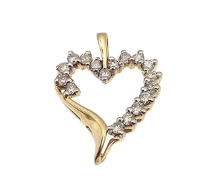 Diamond 10K Gold Heart Pendant 1.8 G