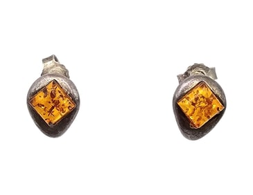 Amber Sterling Silver Earrings 2.3 G