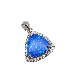 T Opal Sterling Silver Pendant 2.6 G