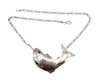 Signed BB Glass Sterling Silver Hooked Fish Necklace 23 G