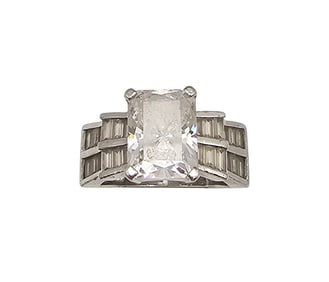 NIS Cubic Zirconia Sterling Silver Cocktail Ring Sz 5.5 5.4 G
