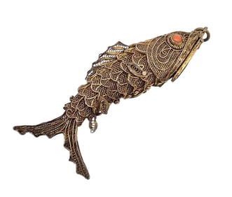 Chinese Coral Gold Over Sterling Silver Filigree Articulated Fish Pendant 12 G