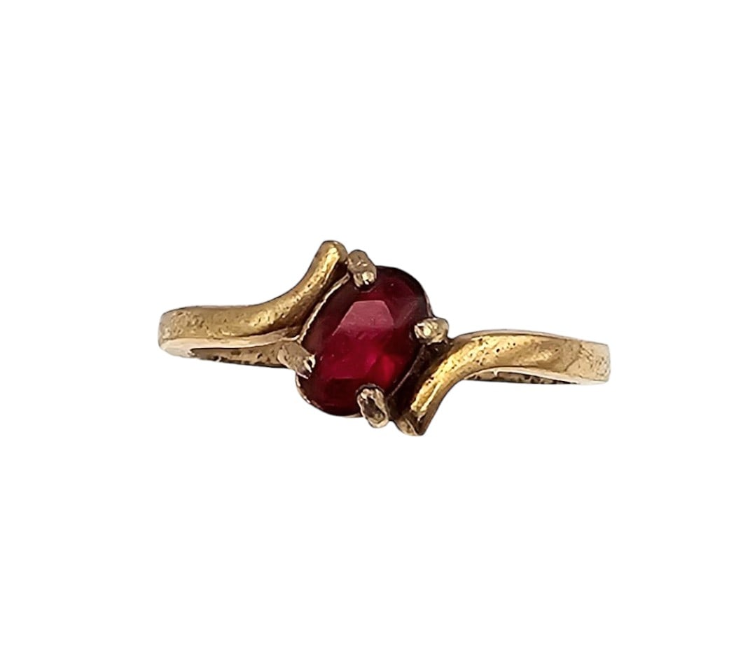Red Stone 10K Gold Cocktail Ring Sz 4.75 1.2 G (1 of 4)