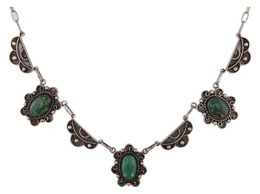 Vintage Navajo Sterling Green Turquoise Station Necklace