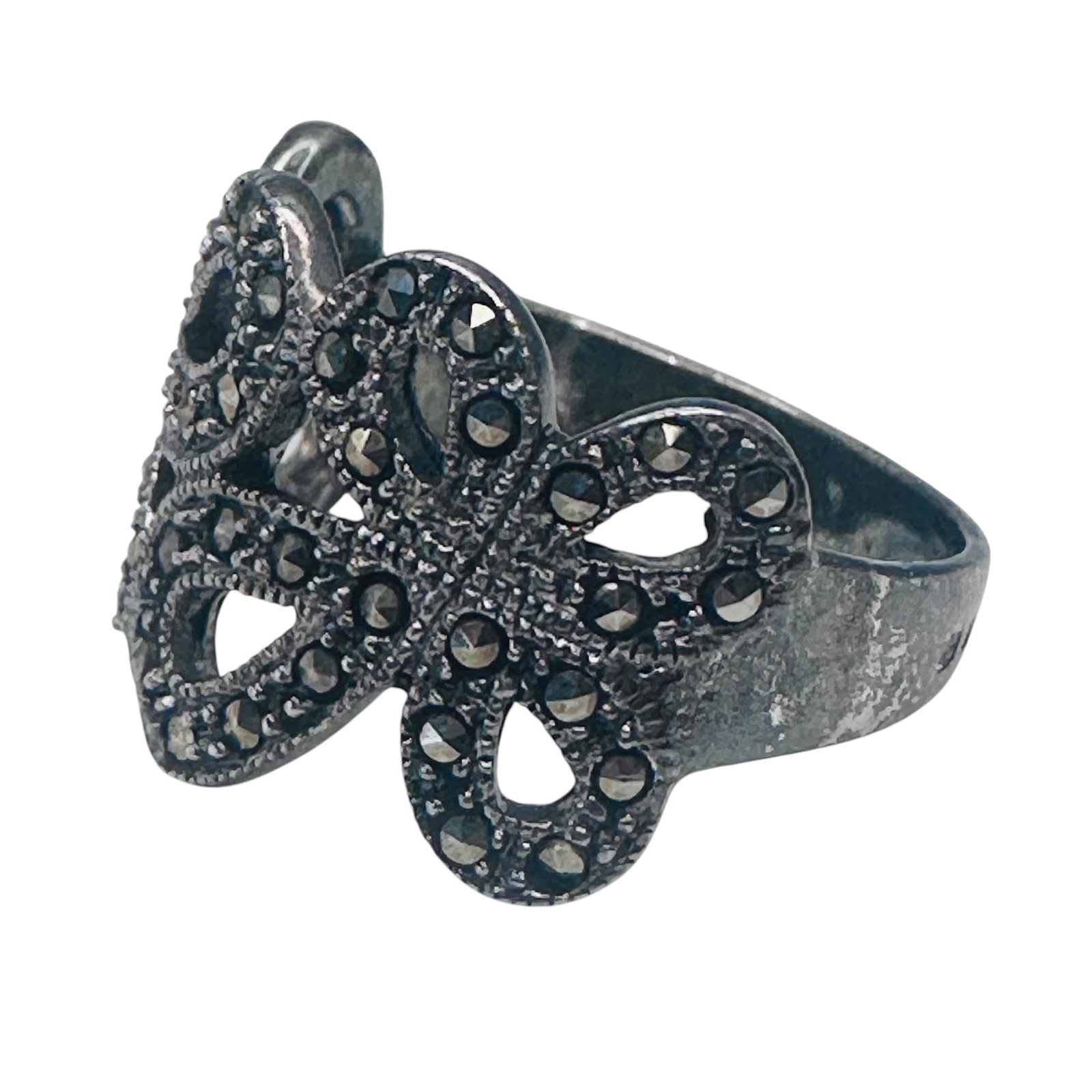 MARCASITE Sterling Silver Figure Eight Ring Size 7.5, 4.86 G: MARCASITE Sterling silver figure eight ring size 7.5 4.86 g