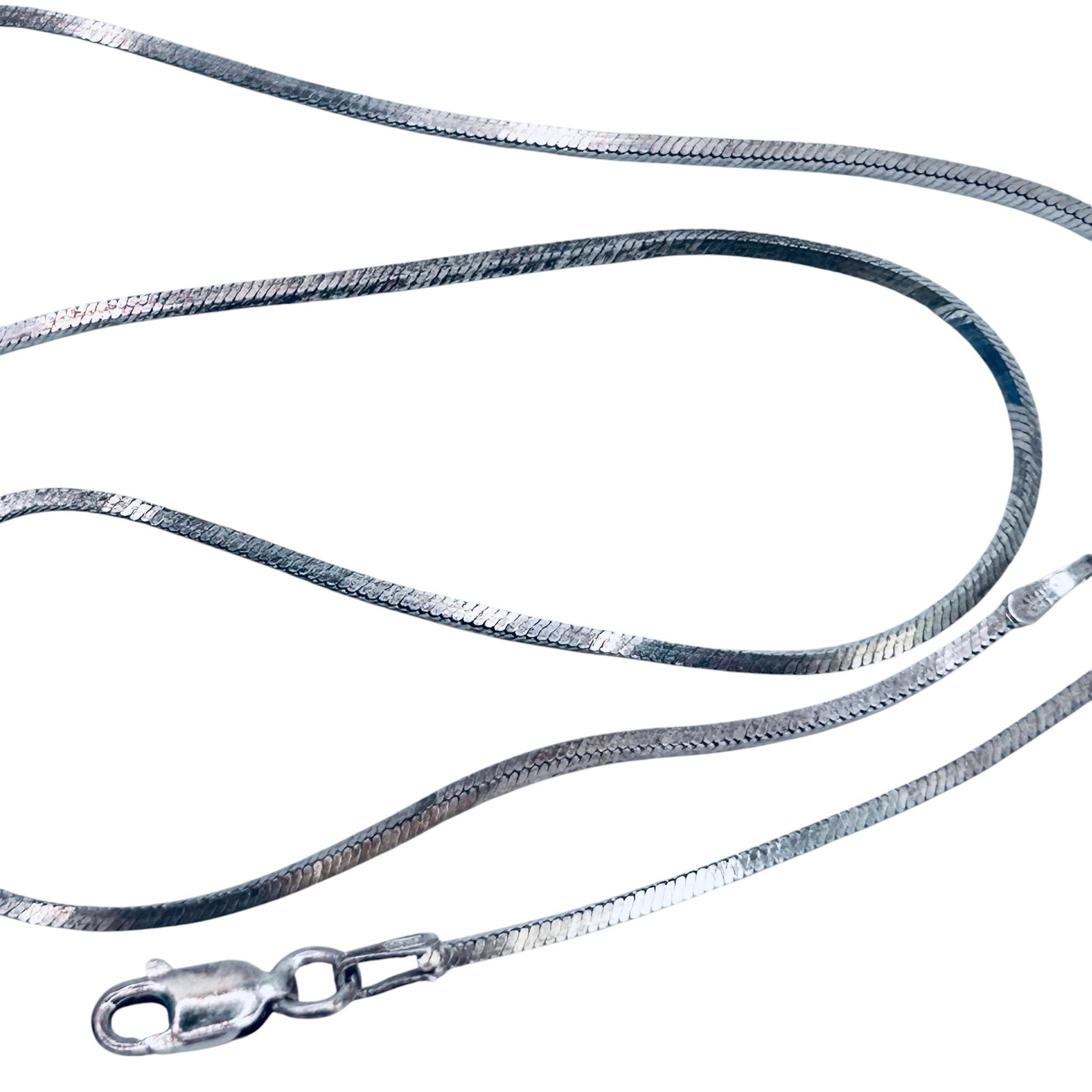 AGI, Italy Sterling Silver Square Snake Chain Necklace. 5.51 G.: AGI Italy sterling silver square snake chain necklace. 5.51 g.