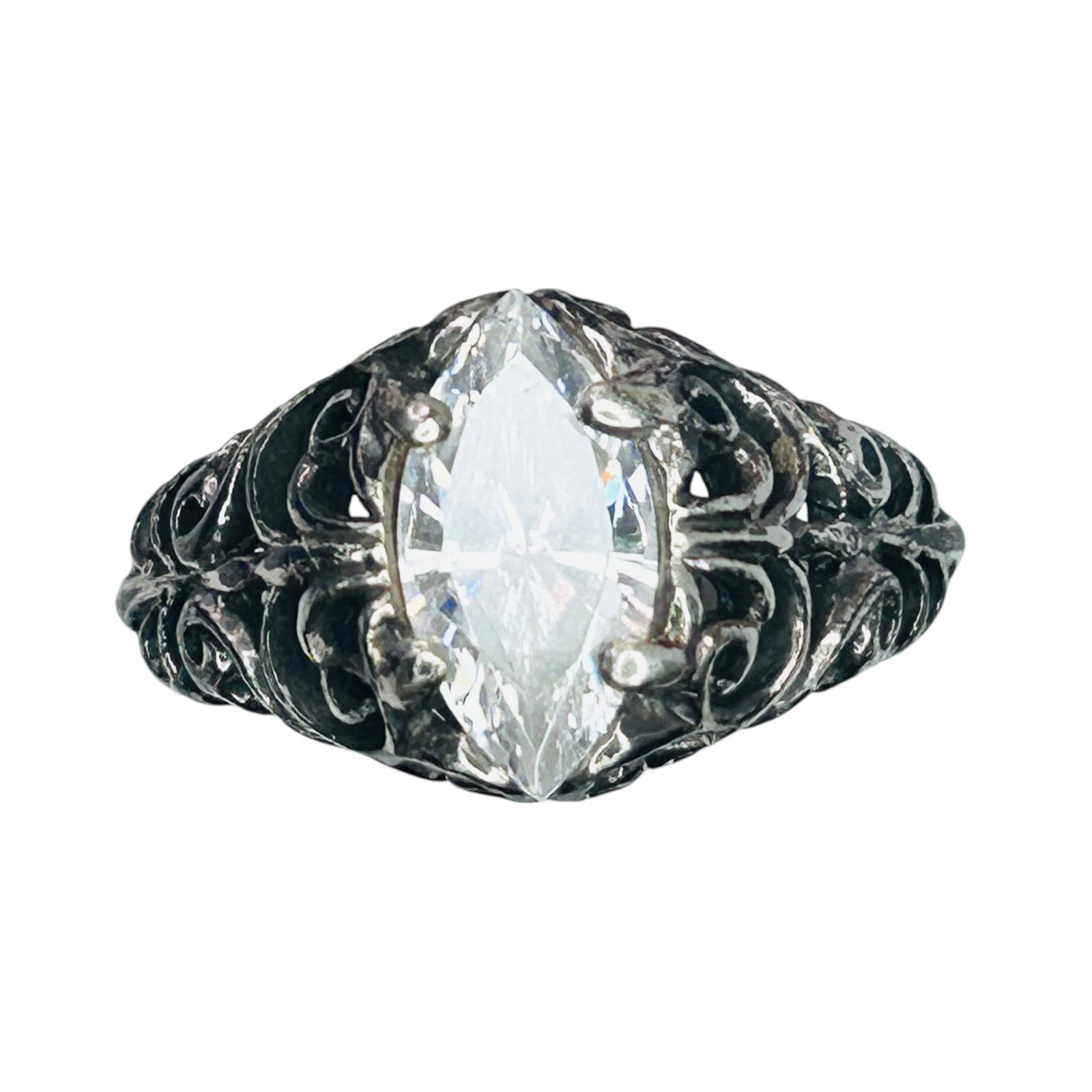 RABANA, RHINESTONE Eye Focus Ring. Size 7. 4.55 G.: RABANA RHINESTONE eye focus ring. Size 7. 4.55 g.