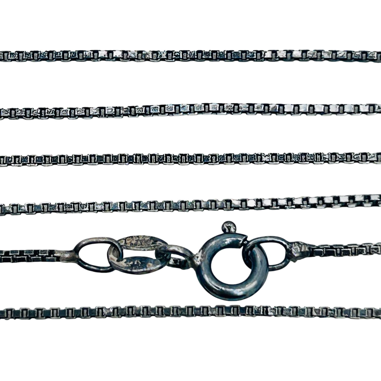 Italy Sterling Silver Box Chain Necklace. 2.73 G. (1 of 4)