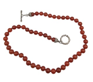 A Carnelian Sterling Silver Toggle Necklace 43.3 G
