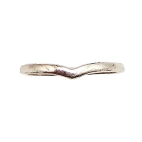 IBB Sterling Silver Chevron Ring 8.75 1.5 G