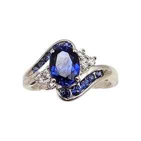 Signed Sapphire Sterling Silver Cocktail Ring Size 7.5 3.9 G