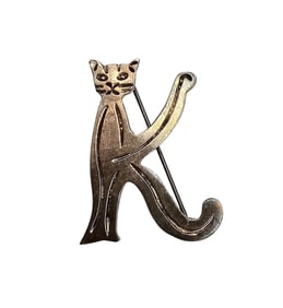Mexico Sterling Silver K Cat Design Brooch 7.9 G