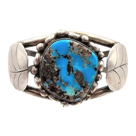 Navajo Turquoise Sterling Silver Leaf Design Cuff Bracelet 40 G