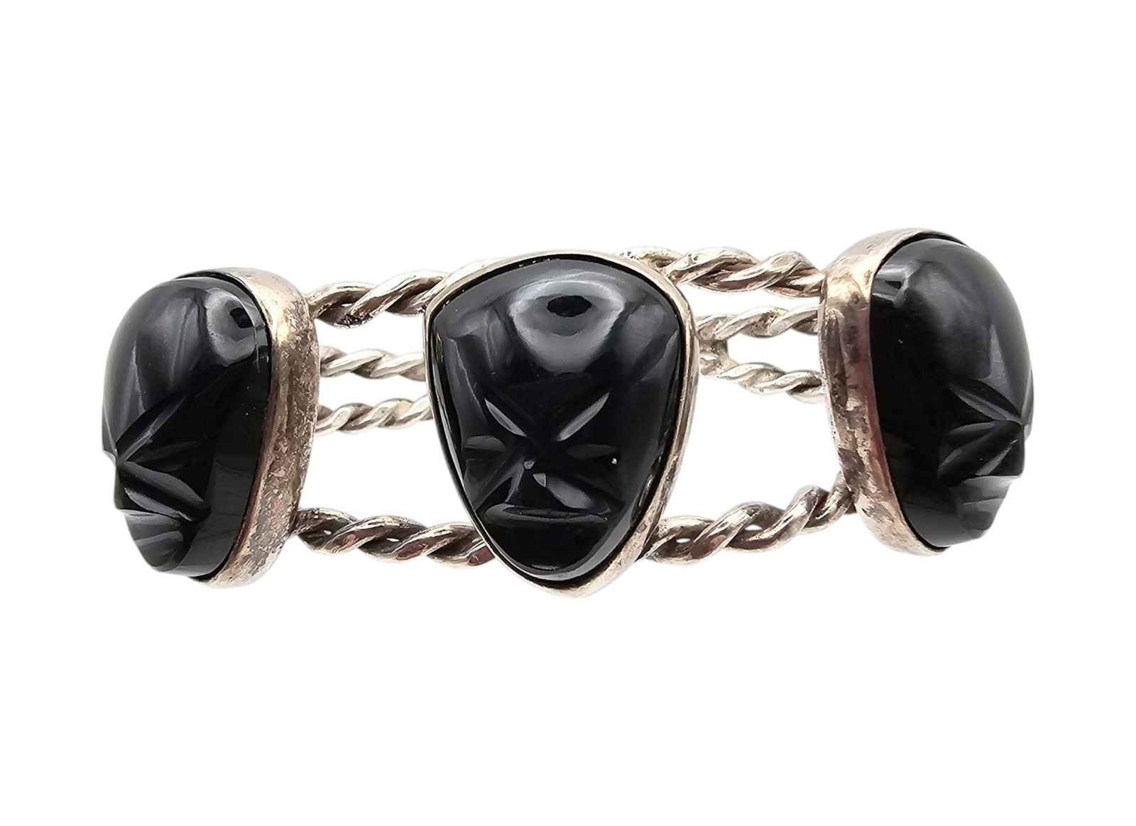 Signed With A Seahorse Carved Face Onyx Sterling Silver Cuff Bracelet 28.8 G (1 of 4)